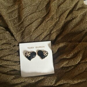 NWOT Tory Burch Heart earrings